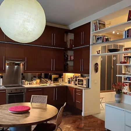 Spacious And Well-located Love Nest Appartement Paris